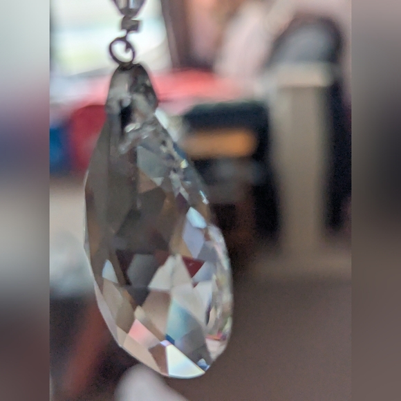 Paw Print Acrylic Suncatcher Prism Crystal Affect 13 X 1.37" Approx - Picture 8 of 8